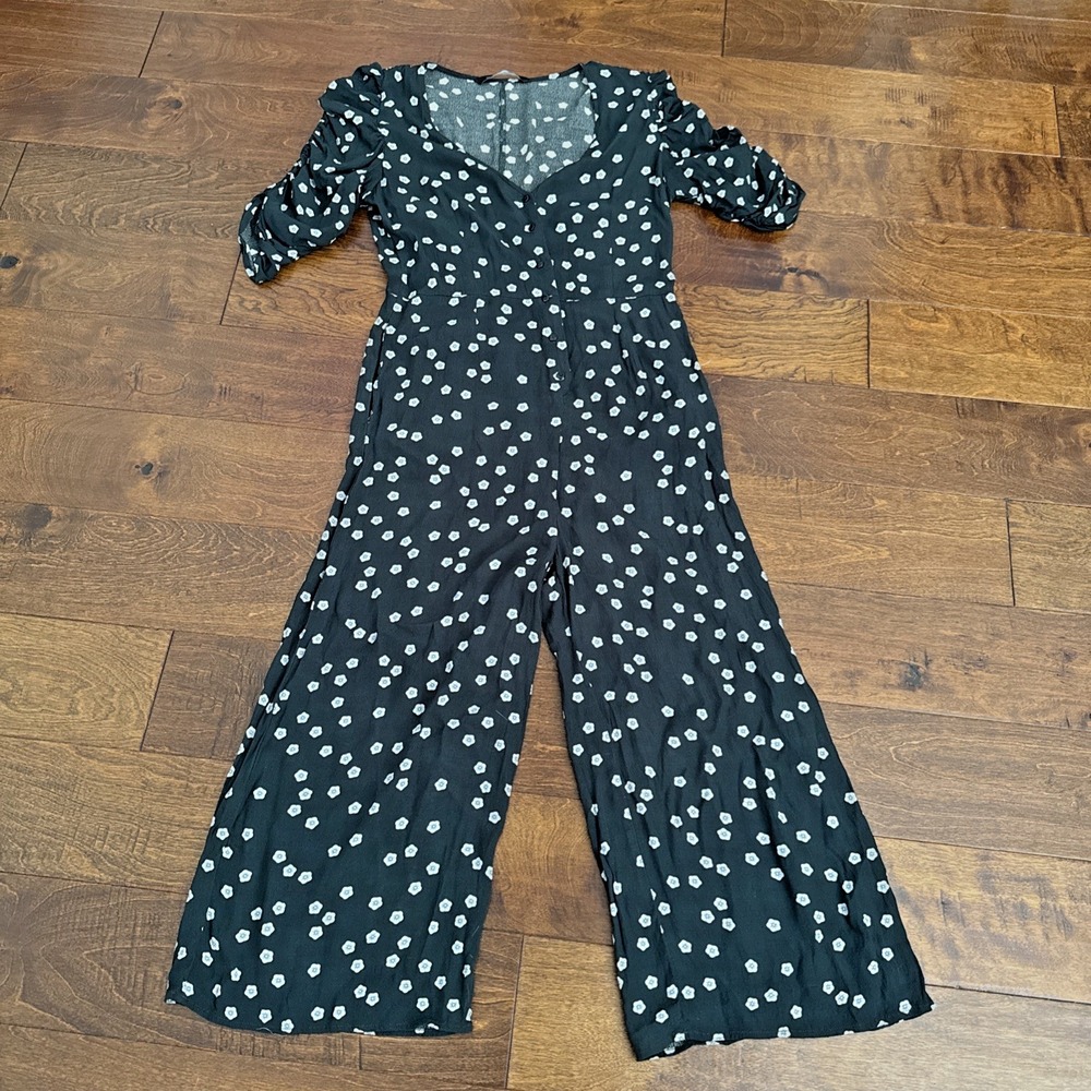 Zara Woman Dark Green Floral Button Romper Culotte Jumpsuit Secret Shorts Size S